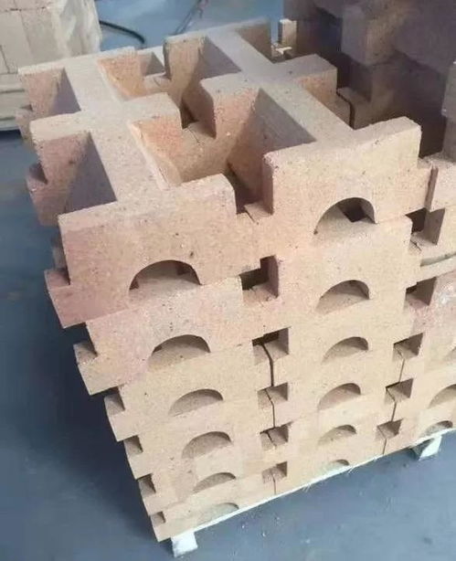 影響耐火材料耐磨性的因素有哪些